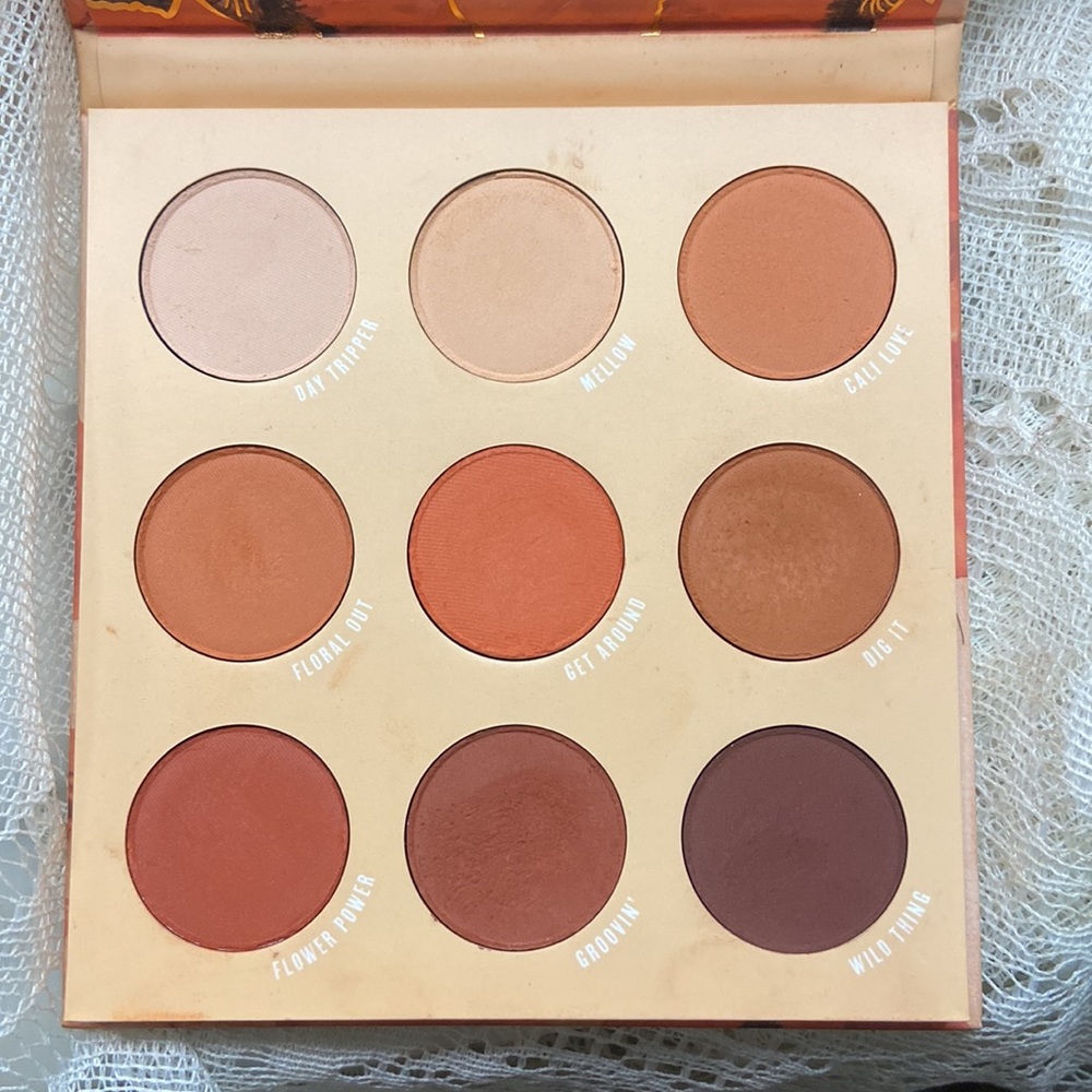 Colourpop Big Poppy Eyeshadow Palette
